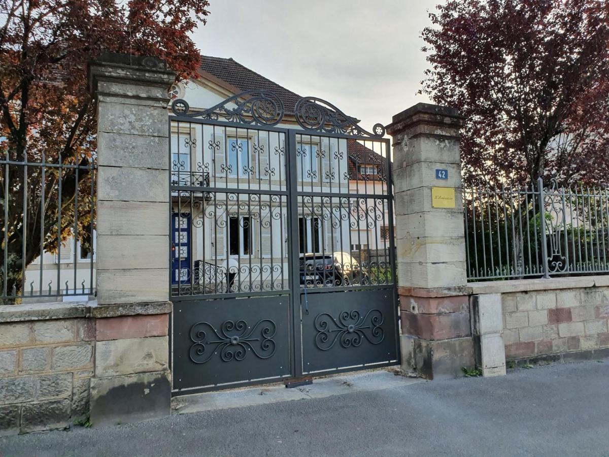 Villa L'Ambroisine Люр Екстериор снимка